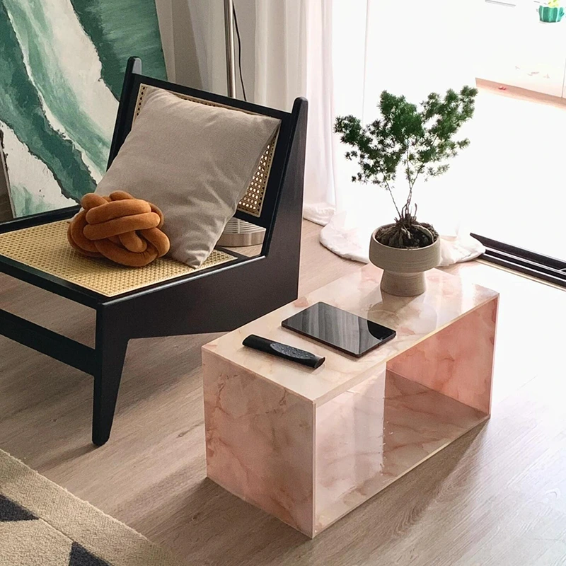 Onyx Plinth
