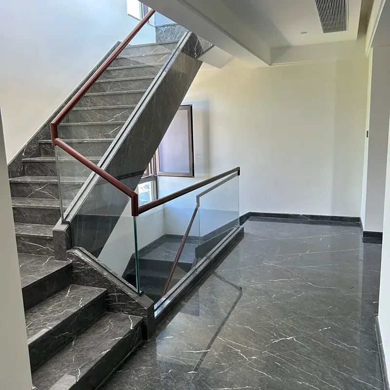 Wyndham szürke márványlap